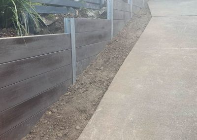 Blackwood Concrete Sleeper in Front Yard | Concrete Coast Sleepers & Fencing