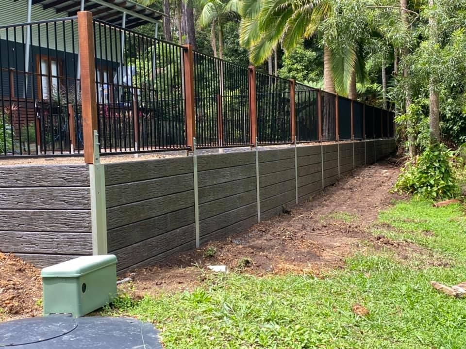 Timber Look Sleeper and Aluminium Fencing for Pool | Concrete Coast Sleepers & Fencing