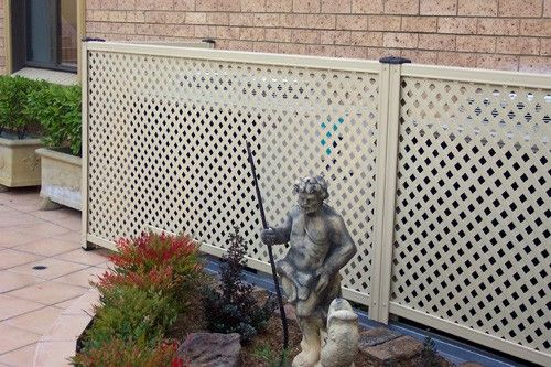 Colorbond Privacy Screen | Concrete Coast Sleepers & Fencing Nowra - Sydney
