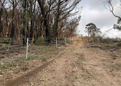Barbed Wire Fencing | Concrete Coast Sleepers & Fencing Nowra - Sydney