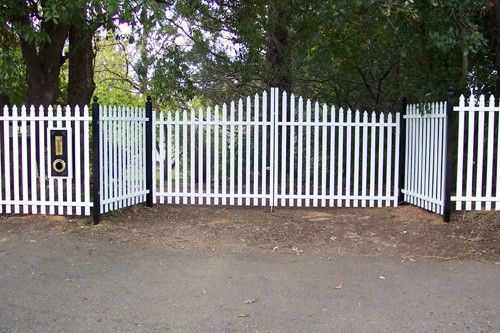 White Picket Fence in Nowra, Wollongong & Sydney